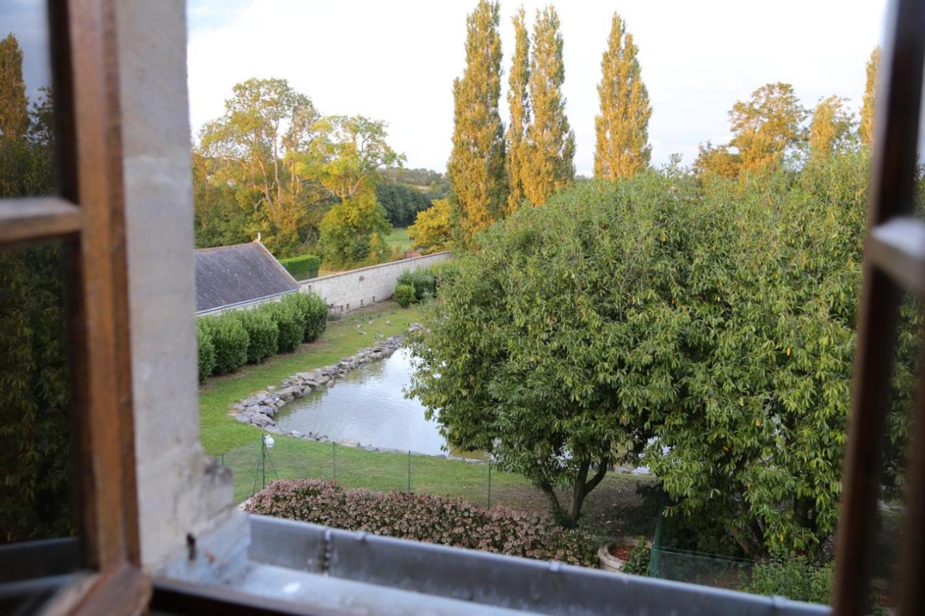 Chateau Du Bu Anctoville Szoba fotó